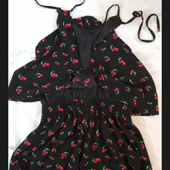 ● Favlux | 🍒 Cherry Flowy Romper - Picture 5 of 8